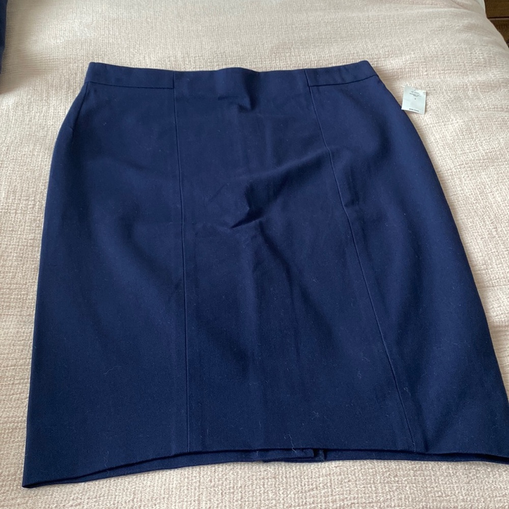GAP Navy Pencil Skirt- NEW